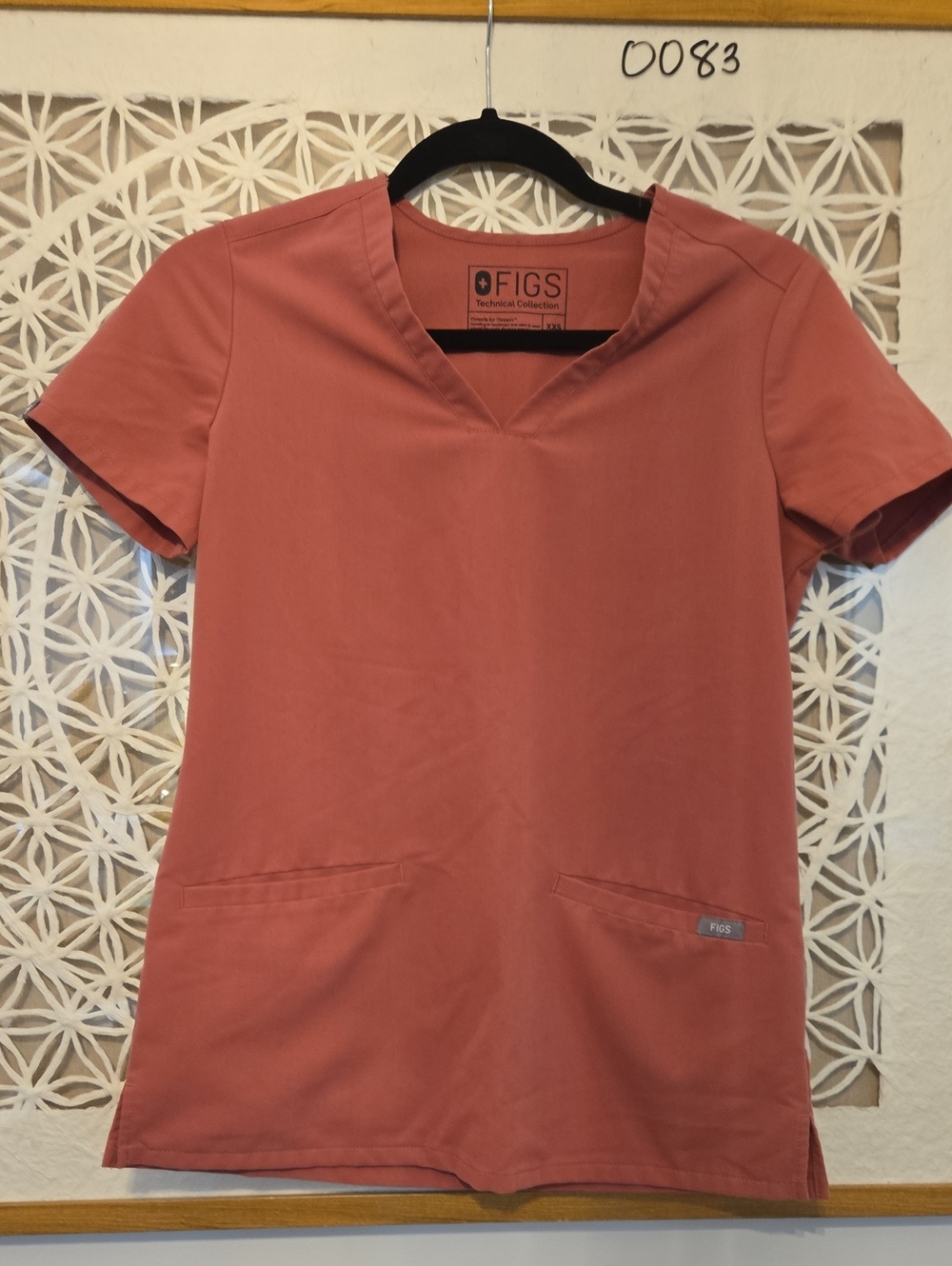 FIGS Casma 3-Pocket Scrub Top Quartz Pink XXS Classic Fit